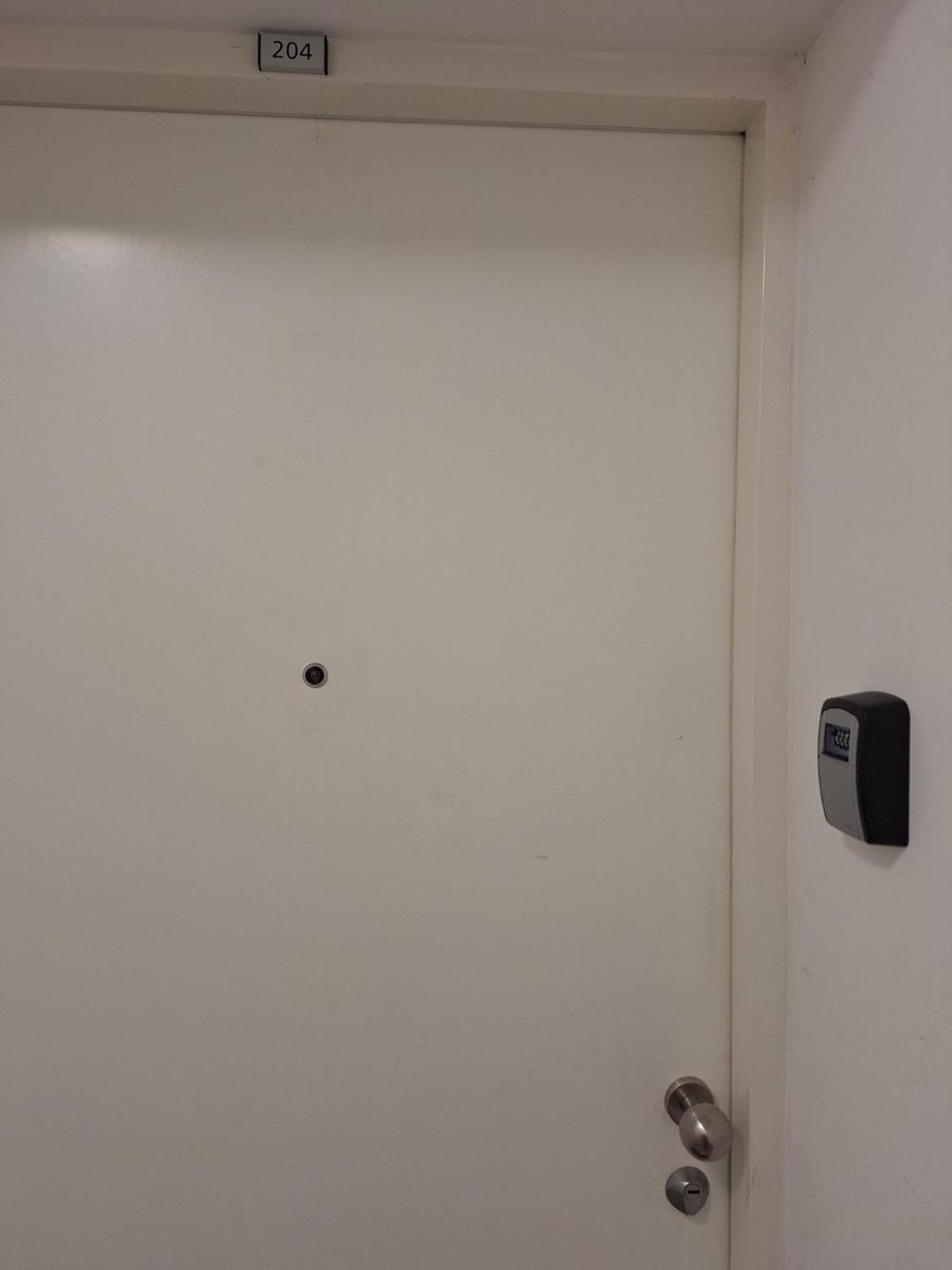 Apartman Lory, Zagreb, Downtown, With Own Parking In The Garage Exterior foto